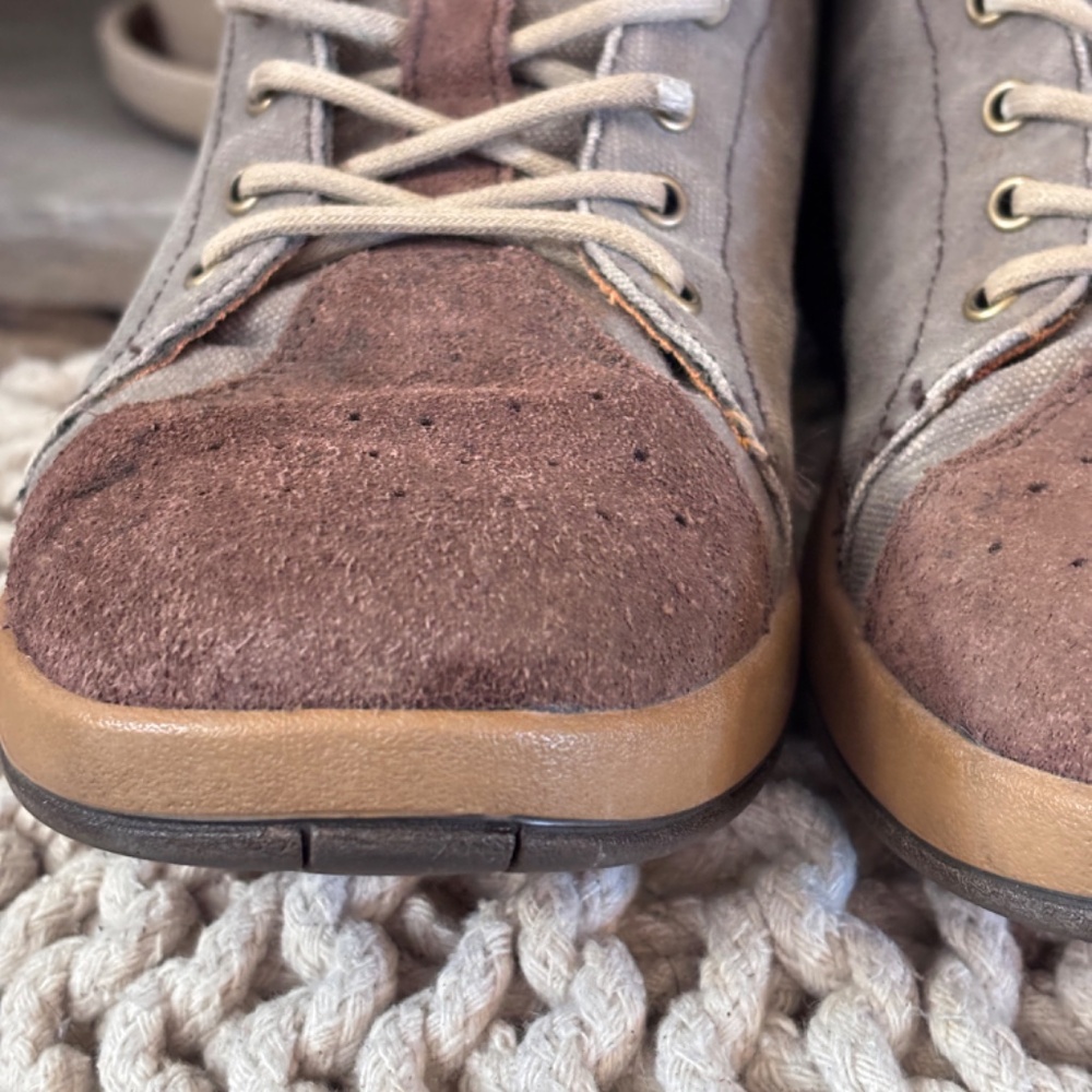Chaco Men's SZ 11.5 Gray Brown Shoes Suede Canvas Lace Up - Picture 9 of 15